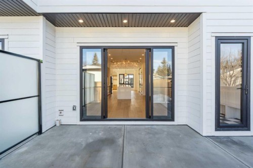 159 Lake Sylvan Close Se, Calgary, AB - Outdoor With Exterior