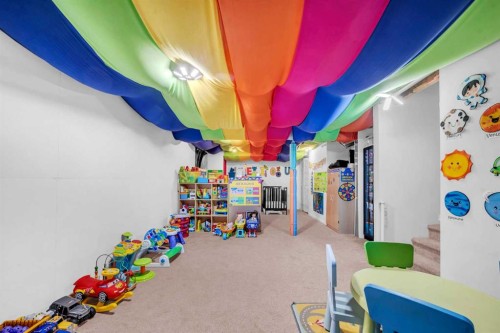 45 Nolanfield Lane Nw, Calgary, AB - Indoor Photo Showing Other Room