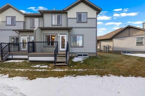 123-100 Coopers Common Sw, Airdrie, AB - Outdoor