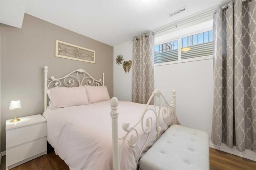 60 Walden Parade Se, Calgary, AB - Indoor Photo Showing Bedroom