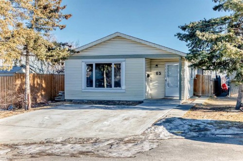 63 Falshire Place Ne, Calgary, AB - Outdoor