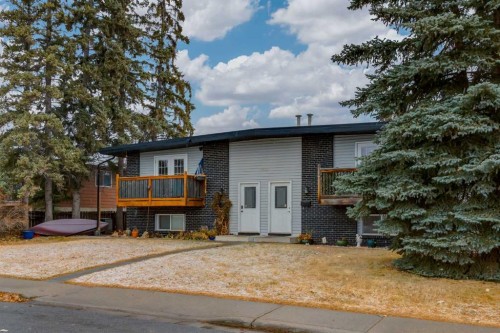 D-4528 73 Street Nw, Calgary, AB - Outdoor