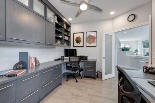 8 Cameron Close, Okotoks, AB - Indoor Photo Showing Office