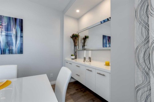 8 Cameron Close, Okotoks, AB - Indoor