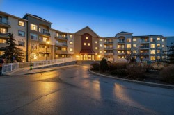 2321-700 Willowbrook Road NW Airdrie, AB T2B 2B7