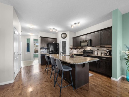 73 Cranberry Avenue Se, Calgary, AB - Indoor