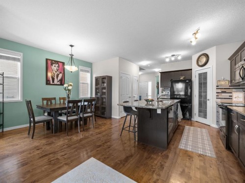 73 Cranberry Avenue Se, Calgary, AB - Indoor