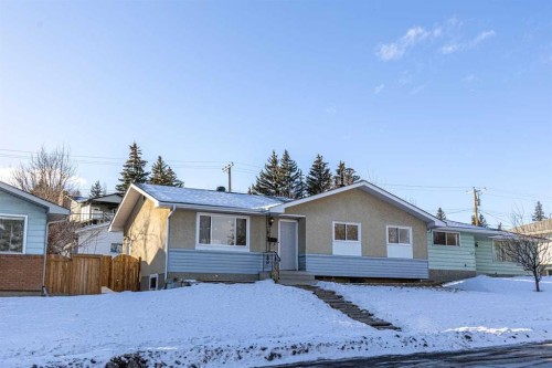 531 64 Avenue Nw, Calgary, AB - Outdoor With Facade