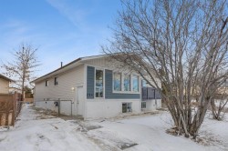 224 Whitworth Way NE Calgary, AB T1Y 6A9