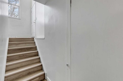 224 Whitworth Way Ne, Calgary, AB - Indoor Photo Showing Other Room