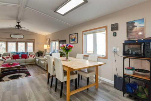 129-181043 Highway 550, Bassano, AB - Indoor