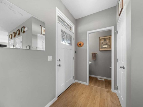 33 Amery Green, Crossfield, AB - Indoor Photo Showing Other Room