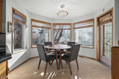 332 Hawkstone Close Nw, Calgary, AB - Indoor Photo Showing Dining Room