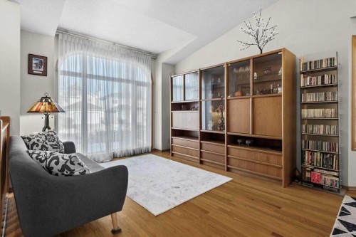 332 Hawkstone Close Nw, Calgary, AB - Indoor