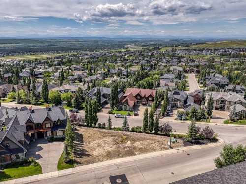 7695 Elkton Drive Sw, Calgary, AB 