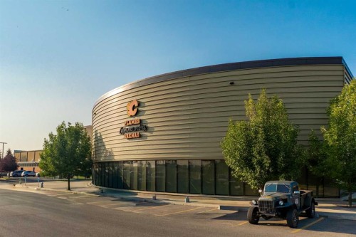 5020 21A Street Sw, Calgary, AB - Outdoor