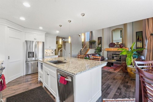 54 Rockbluff Close Nw, Calgary, AB - Indoor Photo Showing Kitchen With Upgraded Kitchen