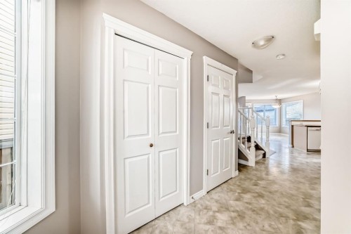 269 Covewood Circle Ne, Calgary, AB - Indoor Photo Showing Other Room