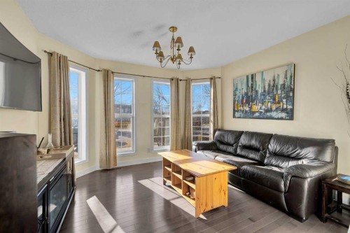 224 Prestwick Avenue Se, Calgary, AB - Indoor Photo Showing Living Room