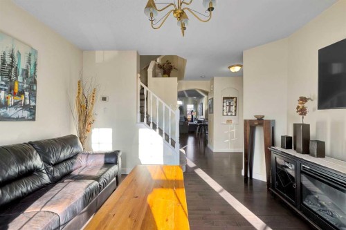 224 Prestwick Avenue Se, Calgary, AB - Indoor Photo Showing Living Room
