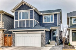 12 Emberside Glen  Cochrane, AB T4C 2L6