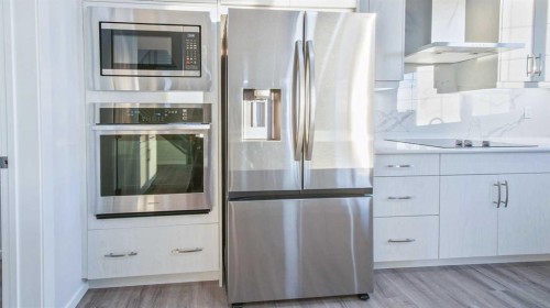 41 Cityside View Ne, Calgary, AB - Indoor Photo Showing Kitchen With Upgraded Kitchen