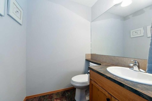 509 Country Meadows Street, Diamond Valley, AB - Indoor Photo Showing Bathroom