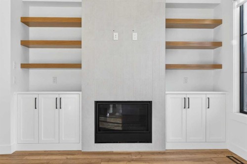 140 Discovery Drive Sw, Calgary, AB - Indoor Photo Showing Other Room