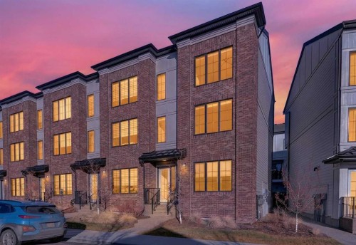 140 Discovery Drive Sw, Calgary, AB - Outdoor With Exterior