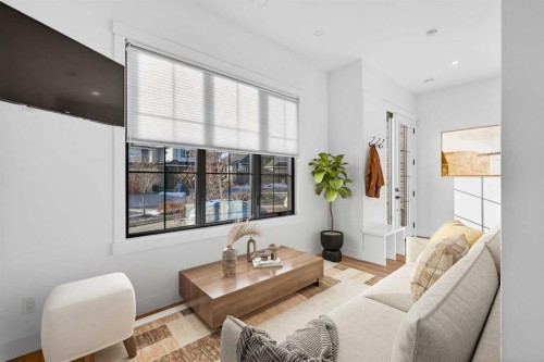 140 Discovery Drive Sw, Calgary, AB - Indoor