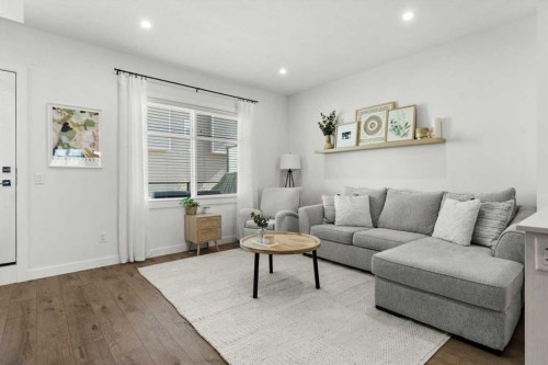 505-14225 1 Street Nw, Calgary, AB - Indoor Photo Showing Living Room
