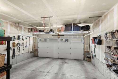 505-14225 1 Street Nw, Calgary, AB - Indoor Photo Showing Garage