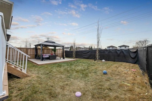 753 Edgefield Crescent, Strathmore, AB - Outdoor