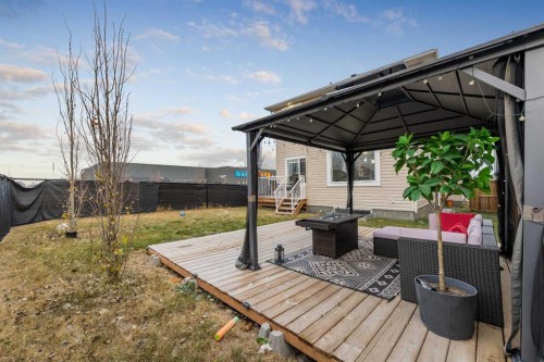 753 Edgefield Crescent, Strathmore, AB - Outdoor With Deck Patio Veranda With Exterior