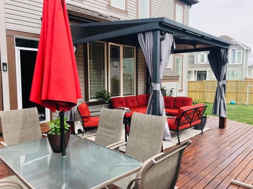 912 Windhaven Close Sw, Airdrie, AB - Outdoor With Deck Patio Veranda With Exterior