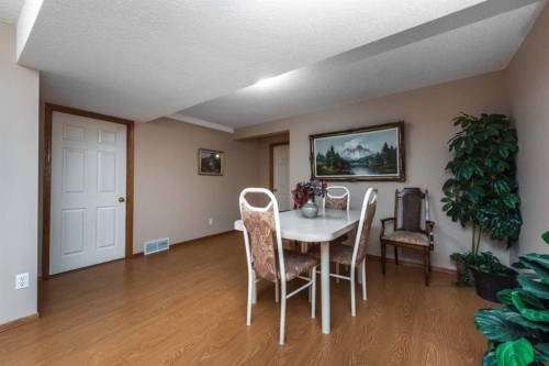 3 Chaparral Point Se, Calgary, AB 