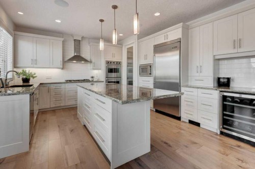 436 Evergreen Circle Sw, Calgary, AB - Indoor Photo Showing Kitchen With Upgraded Kitchen