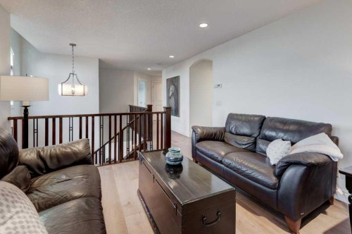 436 Evergreen Circle Sw, Calgary, AB - Indoor Photo Showing Living Room