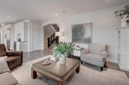 436 Evergreen Circle Sw, Calgary, AB - Indoor Photo Showing Living Room