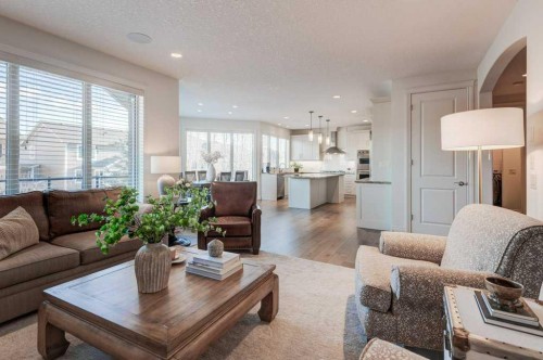 436 Evergreen Circle Sw, Calgary, AB - Indoor Photo Showing Living Room