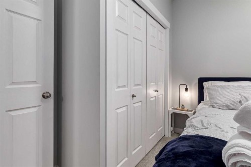 1603-325 3 Street Se, Calgary, AB - Indoor Photo Showing Bedroom
