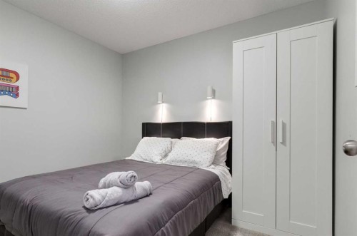 1603-325 3 Street Se, Calgary, AB - Indoor Photo Showing Bedroom