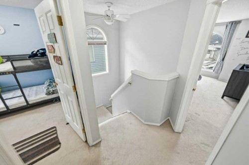 1009 Country Hills Circle Nw, Calgary, AB - Indoor Photo Showing Other Room