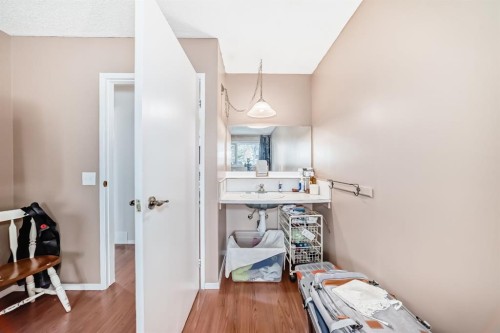 1802-3500 Varsity Drive Nw, Calgary, AB - Indoor