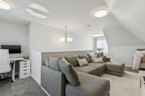 16 Treeline Lane Sw, Calgary, AB - Indoor