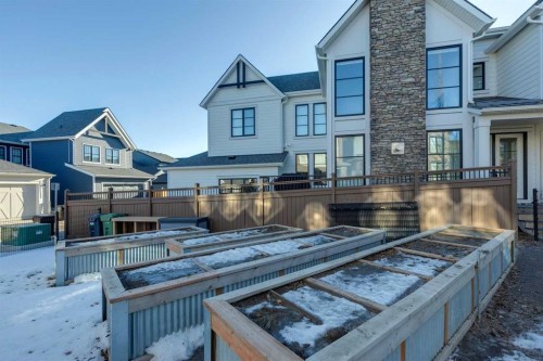 16 Treeline Lane Sw, Calgary, AB - Outdoor
