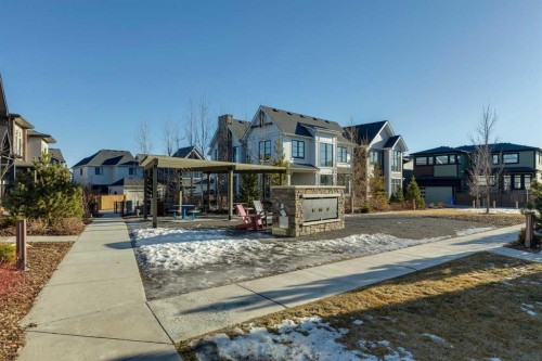 16 Treeline Lane Sw, Calgary, AB - Outdoor