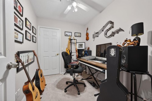 10 Willow Springs Crescent, Sylvan Lake, AB - Indoor Photo Showing Office