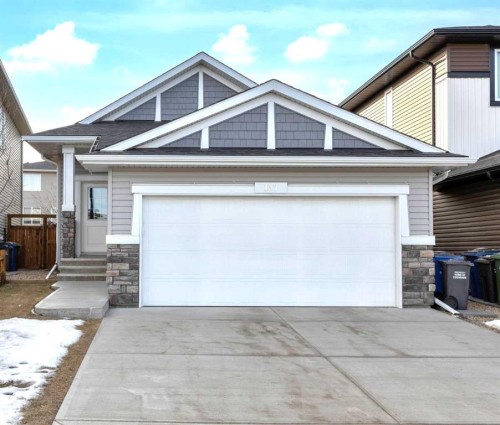 137 Willow Park NORTH Cochrane, AB T4C 2N3