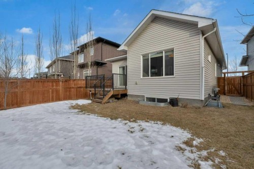 137 Willow Park North, Cochrane, AB - Outdoor